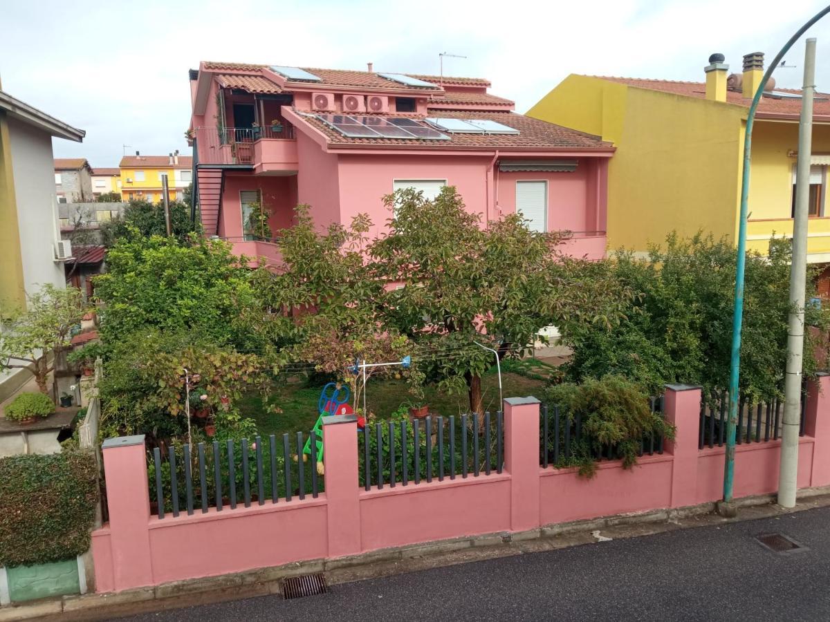 Corona Bed & Breakfast Sardara Exterior photo